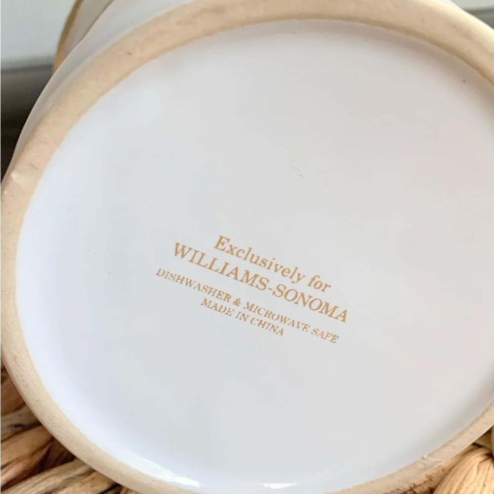 Williams Sonoma L monogram mug